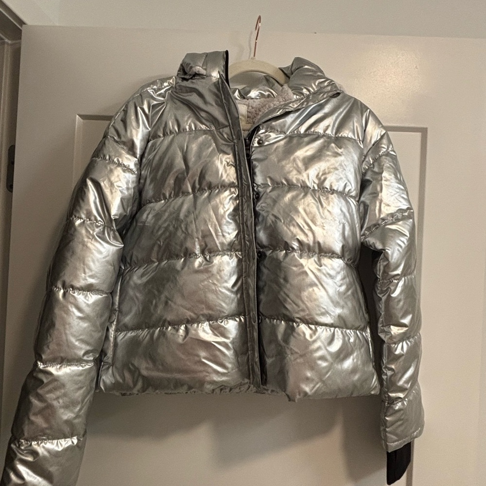 NWT Aerie Silver Puffer Jacket